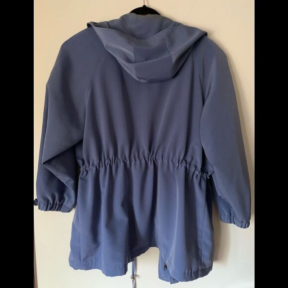St.John’s Bay blue light hooded jacket, lined, pockets, front zipper,gorgeous,XL - Picture 9 of 10